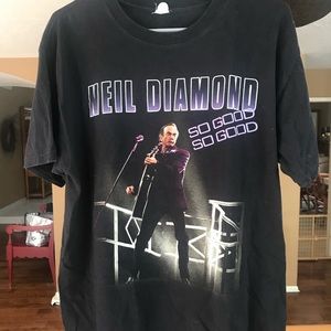 VINTAGE NEIL DIAMOND TOUR SHIRT.